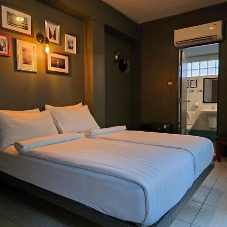 Hotel Bbhouse Rambuttri 2 Bangkok Exterior foto